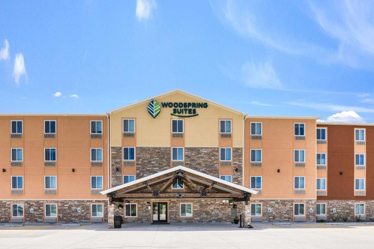 Woodspring Suites Davenport Quad Cities Екстериор снимка